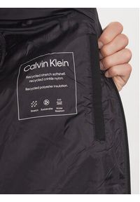 Calvin Klein Kurtka przejściowa K10K111466 Czarny Regular Fit. Kolor: czarny. Materiał: syntetyk #6