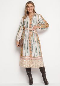 Born2be - Beżowa Sukienka Koszulowa z Mozaikowym Wzorem i Wiązanym Paskiem Lilimea. Okazja: na co dzień. Kolor: beżowy. Materiał: jeans, tkanina. Typ sukienki: koszulowe. Styl: klasyczny, casual, elegancki #7