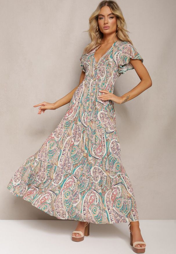 Renee - Zielona Rozkloszowana Sukienka Maxi na Guziki Ozdobiona Etnicznym Wzorem Kleriala. Okazja: na imprezę. Kolor: zielony. Wzór: aplikacja. Sezon: lato. Styl: boho. Długość: maxi