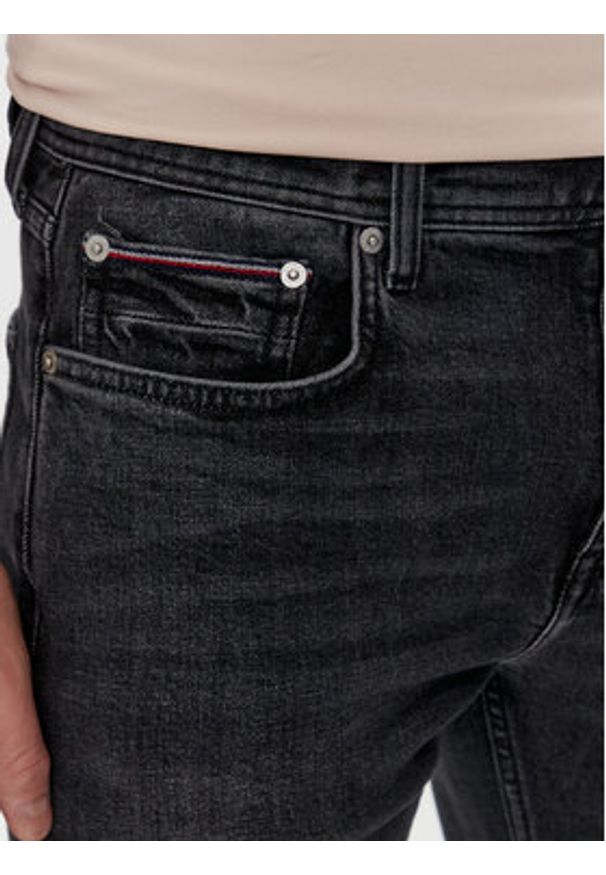 TOMMY HILFIGER - Tommy Hilfiger Jeansy Denton MW0MW33344 Szary Straight Fit. Kolor: szary