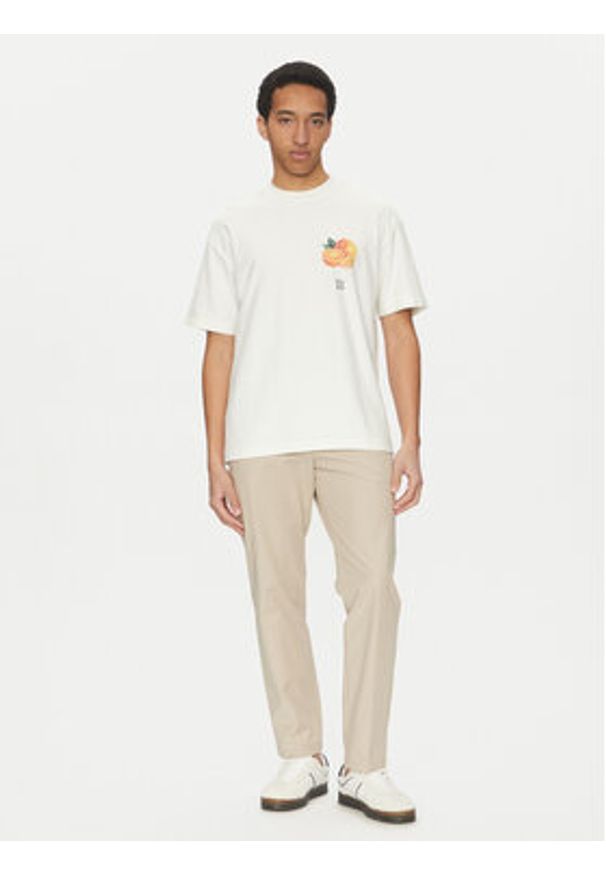 Hugo - HUGO T-Shirt Dartiee 50537576 Écru Oversize. Materiał: bawełna