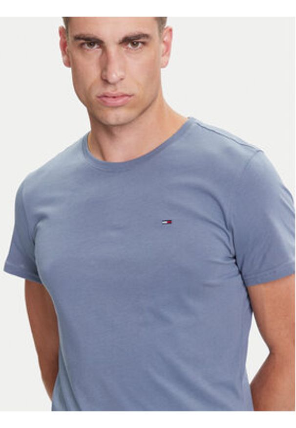 Tommy Jeans T-Shirt DM0DM04411 Niebieski Slim Fit. Kolor: niebieski. Materiał: bawełna