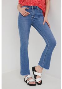 Answear Lab jeansy Premium Denim damskie medium waist. Kolor: niebieski. Styl: wakacyjny #2