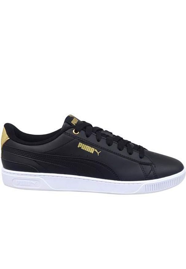 Buty do chodzenia damskie Puma Vikky V3 Distressed. Zapięcie: sznurówki. Kolor: czarny. Materiał: guma, materiał, syntetyk. Szerokość cholewki: normalna. Model: Puma Vikky. Sport: turystyka piesza