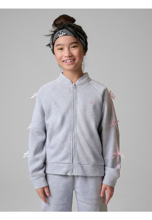 4f - 4F Bluza dresowa loose bez kaptura dziewczęca - szara 146/152 (10-12 lat). Typ kołnierza: bez kaptura. Kolor: szary. Materiał: dresówka. Długość rękawa: raglanowy rękaw. Sezon: lato