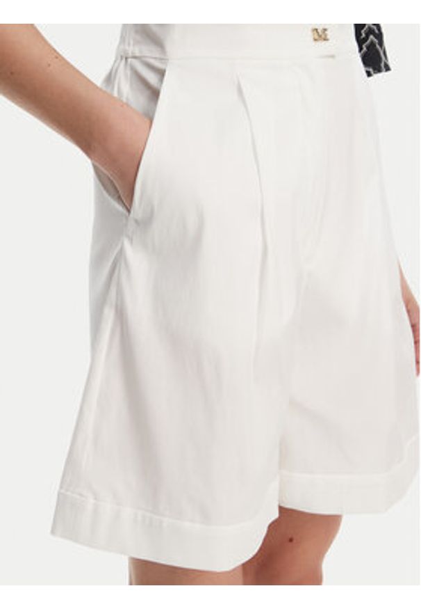 Max Mara Beachwear Bermudy Sultano 2516141019 Biały Relaxed Fit. Kolor: biały. Materiał: bawełna