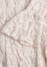 Renee - Beżowa Sukienka z Koronki Ozdobiona Rozkloszowanymi Rękawami Cinalata. Kolor: beżowy. Materiał: koronka. Wzór: aplikacja, koronka. Typ sukienki: rozkloszowane. Styl: elegancki, klasyczny #7