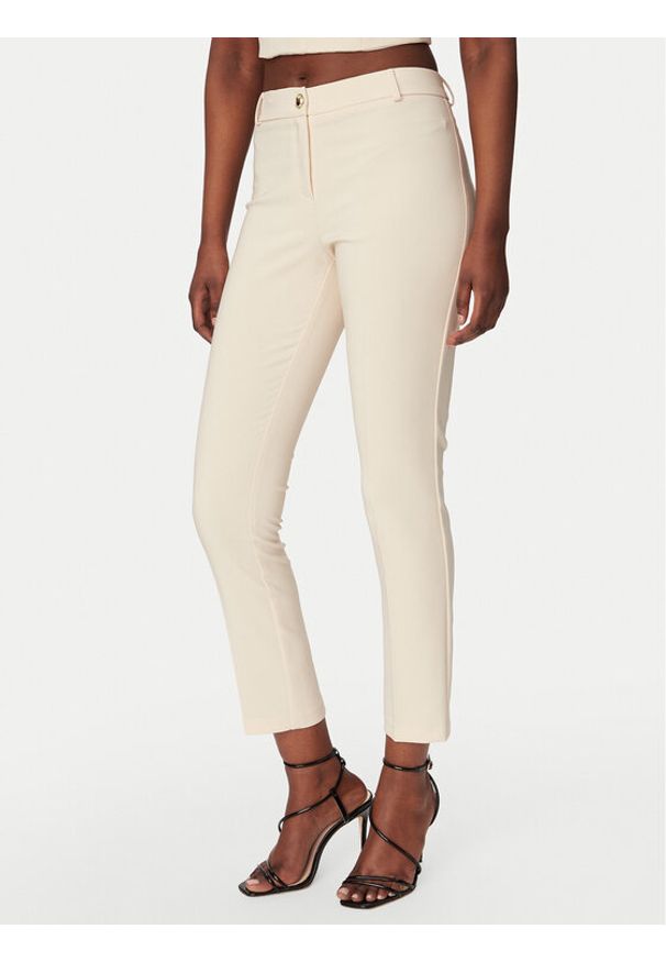 Rinascimento Spodnie materiałowe CFC0128650003 Beżowy Regular Fit. Kolor: beżowy. Materiał: syntetyk