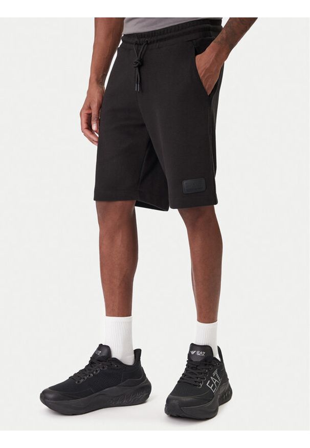 EA7 Emporio Armani Szorty sportowe 7M001365 AF22262 UC001 Czarny Regular Fit. Kolor: czarny. Materiał: bawełna. Styl: sportowy