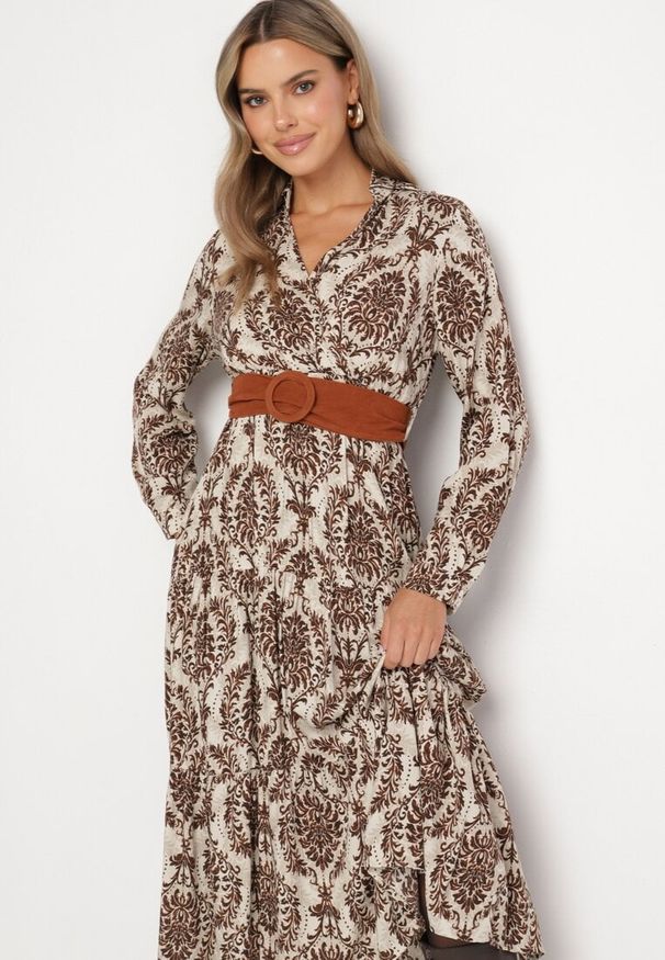 Born2be - Brązowa Wiskozowa Kopertowa Sukienka w Stylu Boho z Materiałowym Paskiem z Klamrą Rinovia. Okazja: na co dzień. Kolor: brązowy. Materiał: wiskoza, materiał. Wzór: aplikacja. Typ sukienki: kopertowe. Styl: boho