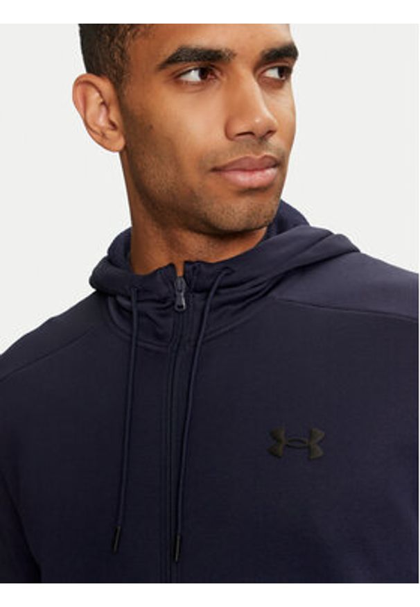 Under Armour Bluza 1373357 Granatowy Regular Fit. Kolor: niebieski. Materiał: syntetyk