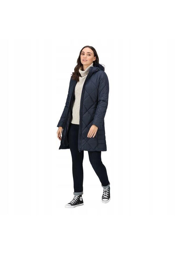 Regatta - Płaszcz turystyczny zimowy damski Fritha II pikowany. Kolor: niebieski. Materiał: puch. Sezon: zima. Sport: turystyka piesza