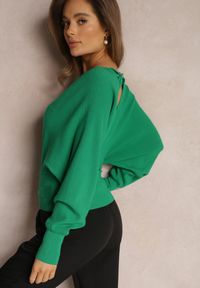 Renee - Zielony Kopertowy Sweter z Wycięciem na Plecach i Klamerką Vophe. Typ kołnierza: kokarda. Kolor: zielony. Materiał: dzianina, prążkowany #4