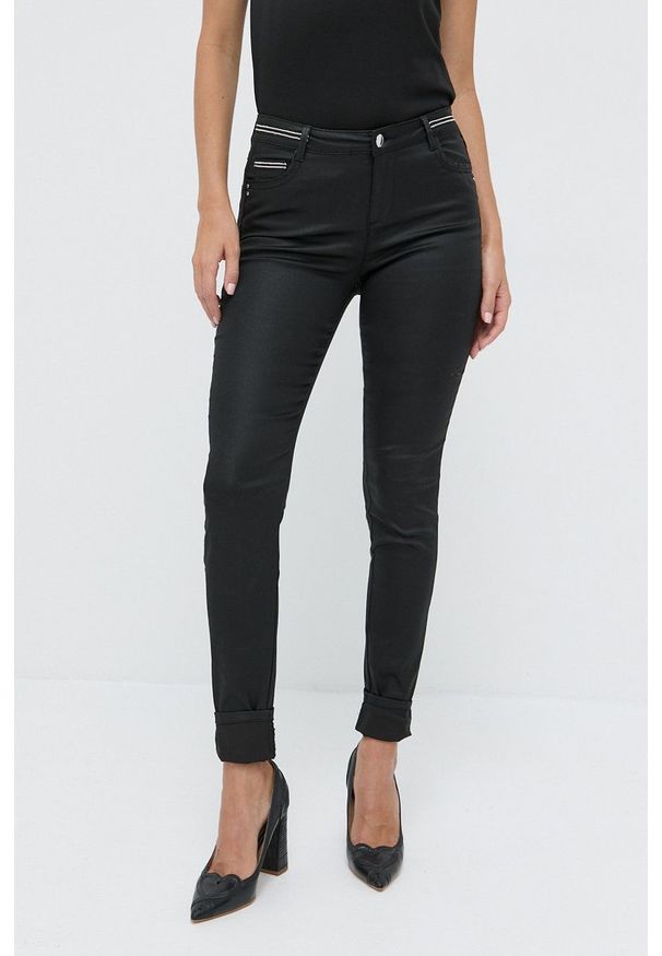 Morgan spodnie damskie kolor czarny dopasowane medium waist. Kolor: czarny. Materiał: materiał