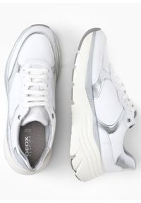 Geox - Sneakersy damskie białe GEOX D DIAMANTA. Okazja: na co dzień. Kolor: biały. Materiał: materiał, skóra. Szerokość cholewki: normalna. Obcas: na obcasie. Wysokość obcasa: średni. Sport: turystyka piesza #4