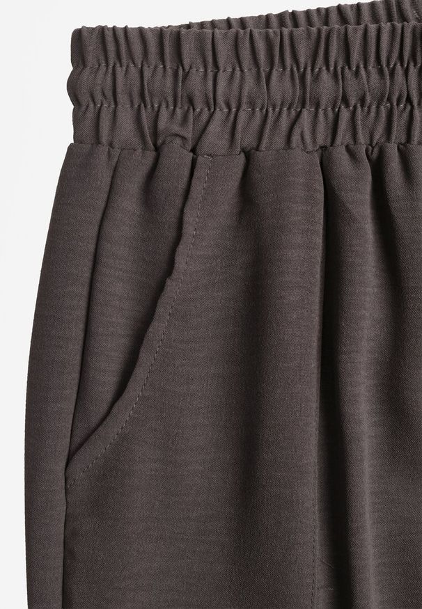 Renee - Szare Szerokie Spodnie z Wiskozą z Gumką w Pasie Lealirre. Okazja: na co dzień. Kolor: szary. Materiał: wiskoza. Wzór: gładki. Styl: casual