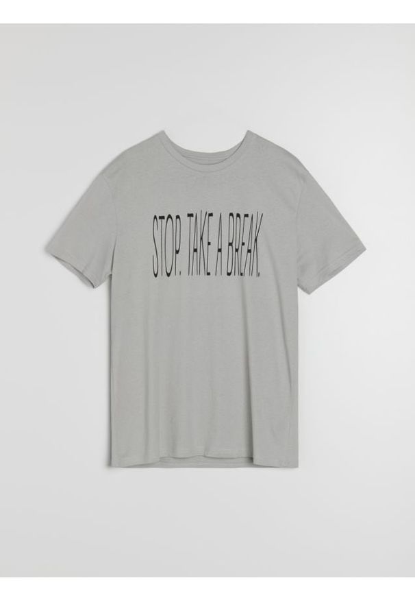 Sinsay - Bawełniana koszulka z napisem - szary. Kolor: szary. Materiał: bawełna. Wzór: napisy