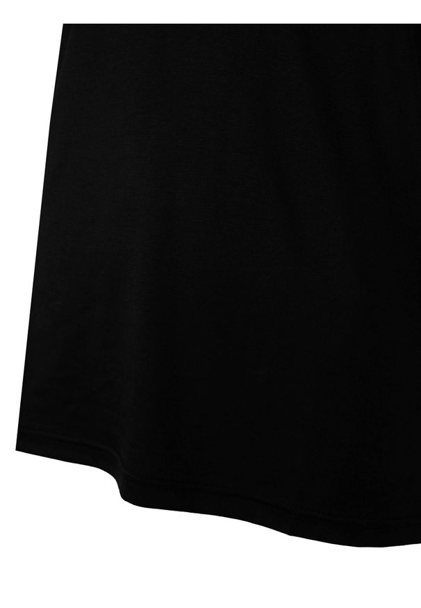 Les Hommes T-shirt | LS234335-469U | Back Lable | Mężczyzna | Czarny. Okazja: na co dzień. Kolor: czarny. Materiał: lyocell, bawełna. Wzór: aplikacja. Styl: casual