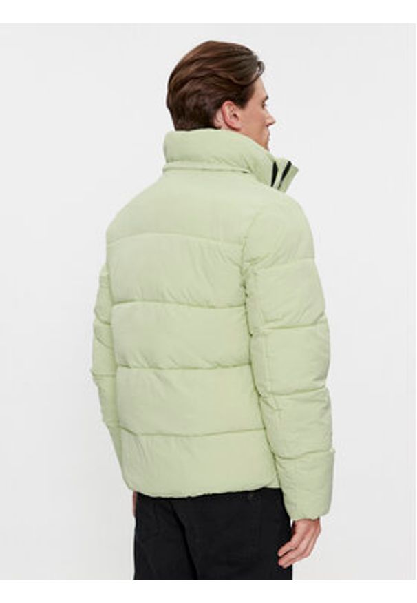 Calvin Klein Kurtka zimowa Crinkle K10K110336 Zielony Regular Fit. Kolor: zielony. Materiał: syntetyk. Sezon: zima