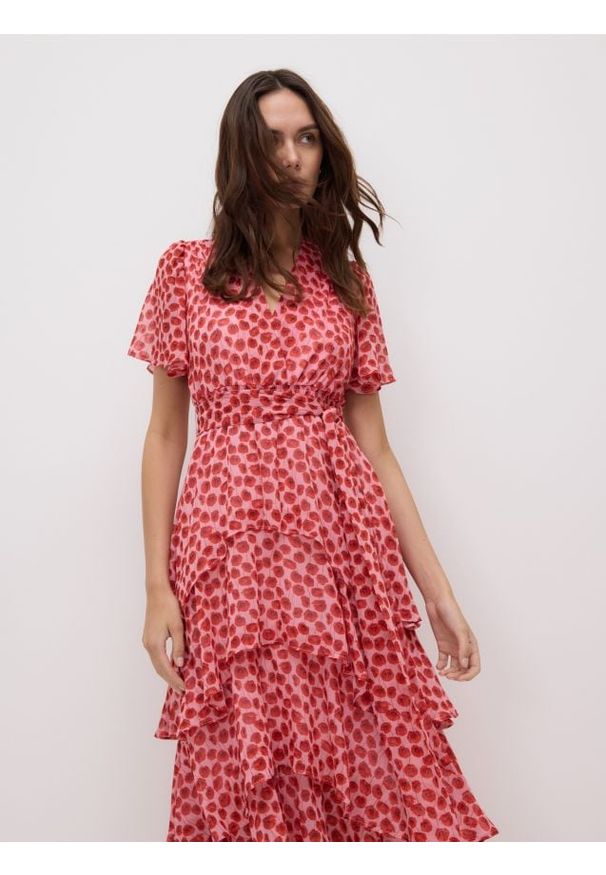 Reserved - Wzorzysta sukienka z falbanami - wielobarwny. Materiał: tkanina. Typ sukienki: proste