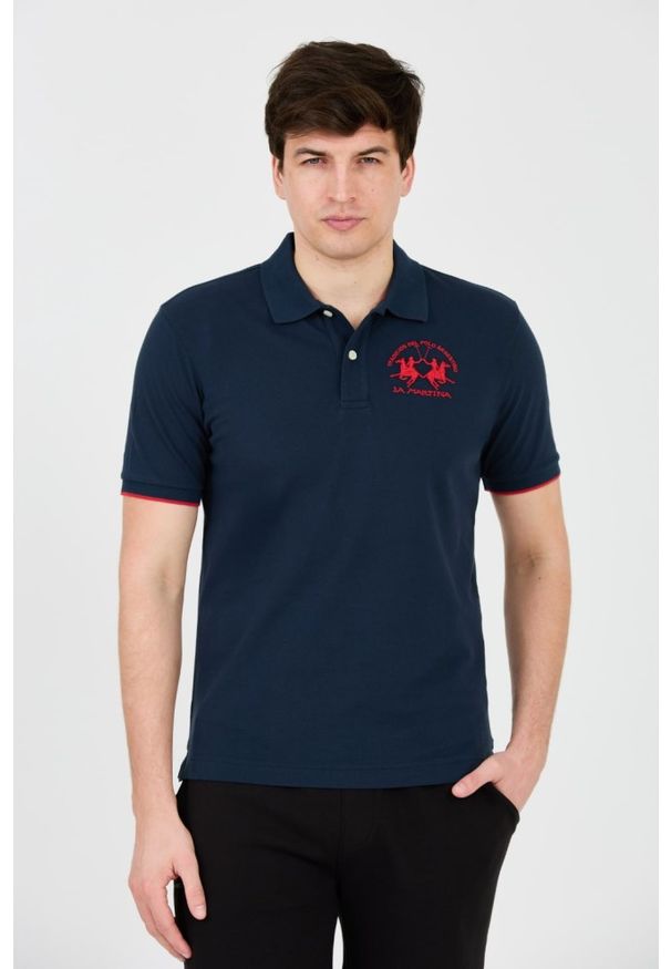 La Martina - LA MARTINA Granatowe męskie polo z dużym czerwonym logo, Rozmiar L. Typ kołnierza: polo. Kolor: niebieski