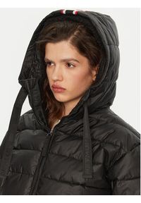 Hunter Kurtka zimowa Edine HARW1416242 Czarny Regular Fit. Kolor: czarny. Materiał: syntetyk. Sezon: zima