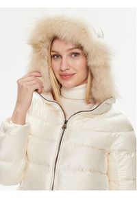Hetrego - Hetregó Płaszcz zimowy Hanna 8M602F 22WD02 Écru Regular Fit. Materiał: syntetyk. Sezon: zima