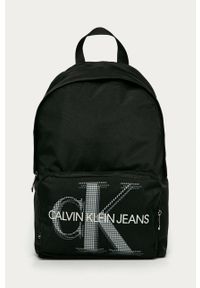Calvin Klein Jeans - Plecak. Kolor: czarny. Materiał: poliester, materiał. Wzór: nadruk #1