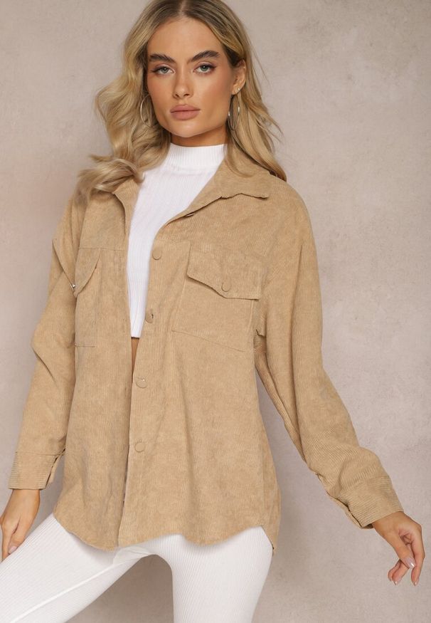 Renee - Beżowa Koszula z Guzikami ze Sztruksowego Materiału Ilwenita. Kolor: beżowy. Materiał: materiał, sztruks. Styl: elegancki