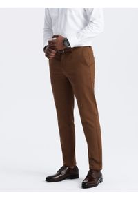 Ombre Clothing - Spodnie męskie chino SLIM FIT z delikatną teksturą - karmelowe V3 - Rozmiar: L. Materiał: materiał, bawełna
