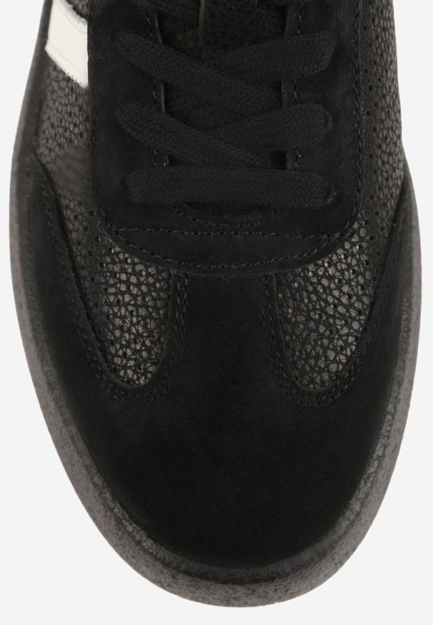 Born2be - Czarne Skórzane Sneakersy na Grubej Podeszwie Ozdobione Paskami i Perforacją Wiefia. Okazja: na co dzień. Zapięcie: pasek. Kolor: czarny. Materiał: skóra. Wzór: aplikacja