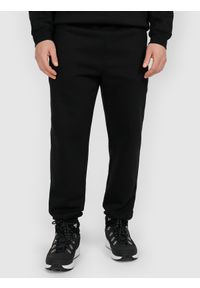 4f - 4F Spodnie dresowe joggery męskie - czarne S. Kolor: czarny. Materiał: dresówka. Sport: fitness #2