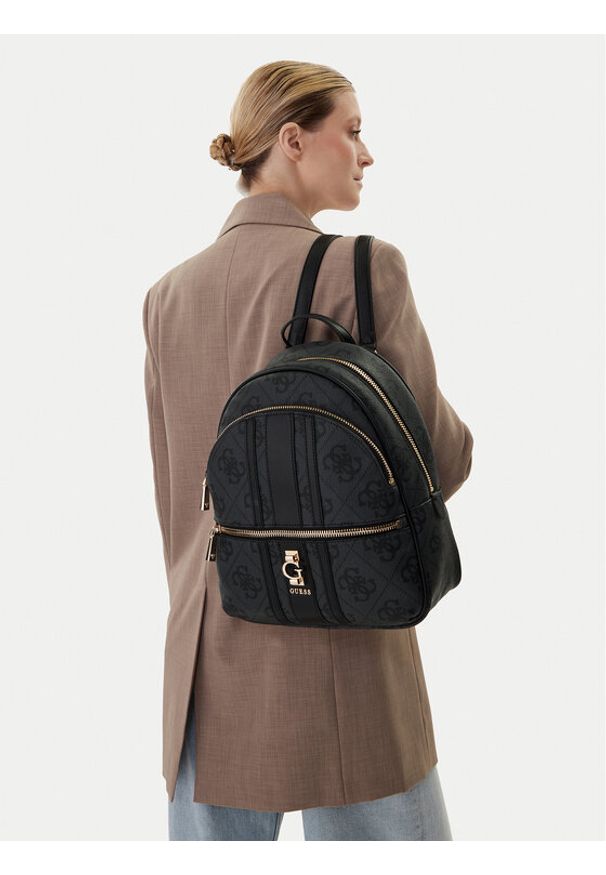 Guess Plecak Erenia HWSO78 38330 Szary. Kolor: szary. Materiał: skóra