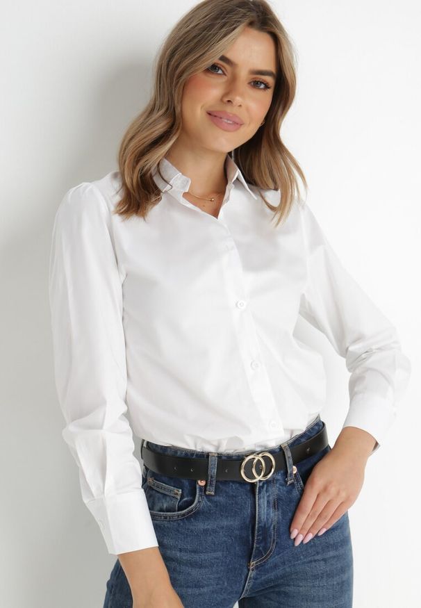Born2be - Biała Koszula Corarelia. Kolor: biały. Materiał: jeans. Długość rękawa: długi rękaw. Długość: długie