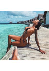 Intica - Bikini z regulowanym wiązaniem na lato Hajrija. Kolor: żółty. Materiał: tkanina. Długość: długie #11