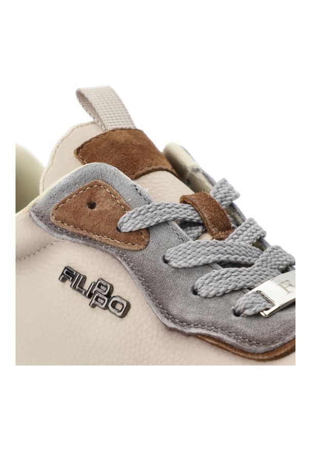 Sneakersy damskie Filippo, skóra naturalna zamszowe wstawki sznurowany fason gruba amortyzująca podeszwa okrągły nosek, niebieskie, DP7754/26. Okazja: na co dzień, na spacer. Nosek buta: okrągły. Zapięcie: sznurówki. Kolor: beżowy. Materiał: skóra, zamsz. Szerokość cholewki: normalna. Styl: casual, klasyczny, elegancki