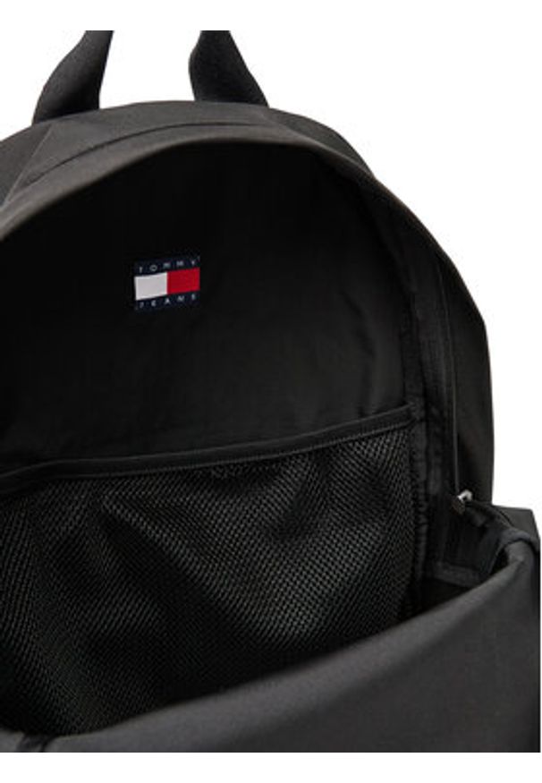 Tommy Jeans Plecak Tjm Ess Daily Dome Backpack AM0AM13400 Czarny. Kolor: czarny. Materiał: materiał