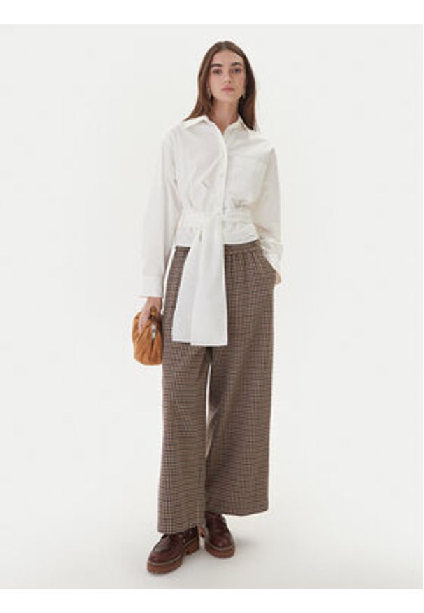 Weekend Max Mara Koszula Fresco 2525116072 Biały Regular Fit. Kolor: biały. Materiał: bawełna