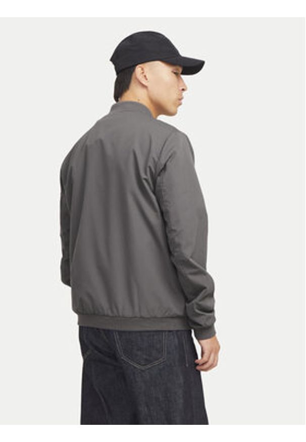 Jack & Jones Kurtka bomber Rush 12165203 Brązowy Regular Fit. Kolor: brązowy. Materiał: syntetyk