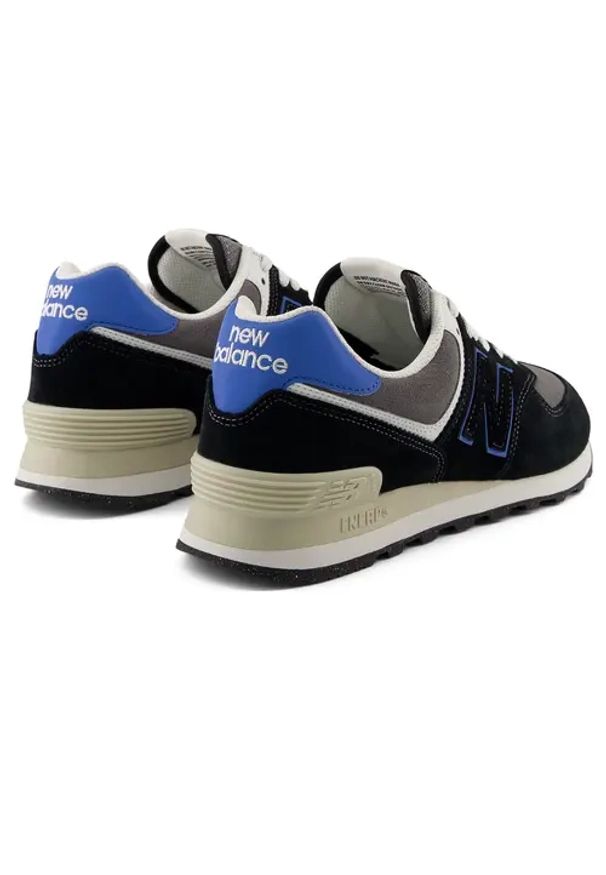 New Balance U574QRB Sneakersy męskie. Okazja: na co dzień. Kolor: czarny. Materiał: zamsz, guma, materiał, syntetyk. Szerokość cholewki: normalna. Model: New Balance 574