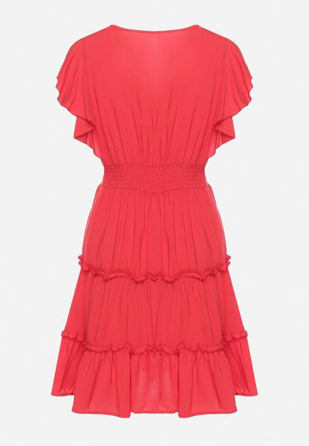 Born2be - Czerwona Gładka Sukienka Mini Taliowana z Falbankami Wokół Ramion Zynnas. Typ kołnierza: kołnierz z falbankami. Kolor: czerwony. Wzór: gładki. Sezon: lato. Długość: mini