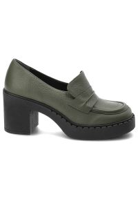 Zielone Półbuty Armodo Modne Obuwie Damskie. Okazja: na co dzień, na spacer. Zapięcie: bez zapięcia. Kolor: zielony. Materiał: jeans, skóra. Styl: casual, elegancki #7