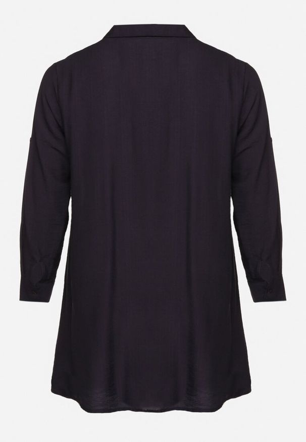 Born2be - Granatowa Koszulowa Sukienka z Wiskozy Zdobiona Kwiatowym Haftem Nalilsa. Okazja: na co dzień. Typ kołnierza: kołnierzyk klasyczny. Kolekcja: plus size. Kolor: niebieski. Materiał: wiskoza. Wzór: aplikacja, kwiaty, haft. Typ sukienki: koszulowe. Styl: klasyczny, elegancki, casual