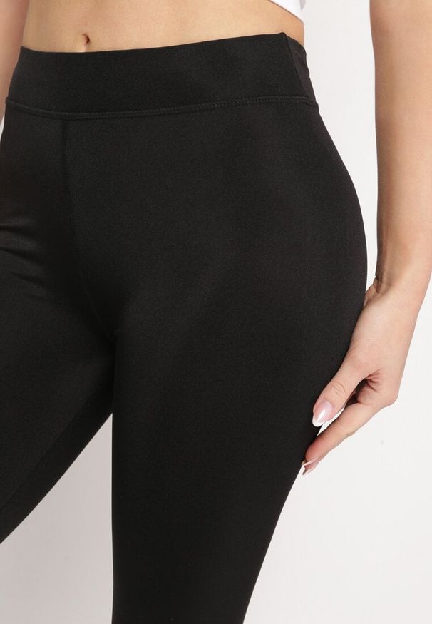 Born2be - Czarne Legginsy z Wysokim Stanem i Antypoślizgową Gumką na Piętę Elazyn. Okazja: na co dzień. Stan: podwyższony. Kolor: czarny. Materiał: materiał. Styl: casual, elegancki