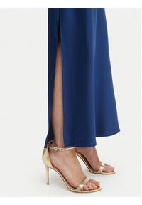 Rinascimento Sukienka wieczorowa CFC0127548003 Niebieski Regular Fit. Kolor: niebieski. Materiał: syntetyk. Styl: wizytowy #4