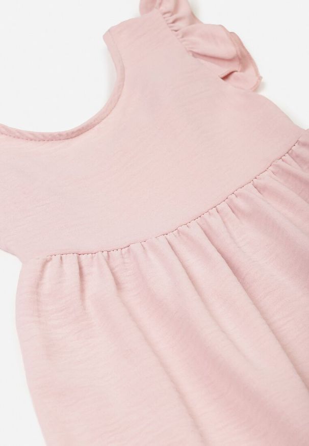 Born2be - Ciemnoróżowa Sukienka Harmelle. Typ kołnierza: kołnierz z falbankami. Kolor: różowy. Materiał: tkanina. Wzór: gładki, jednolity. Styl: elegancki
