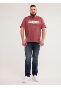 Big-Star - Koszulka męska z nadrukiem ciemnoróżowa Millaner 602. Kolor: różowy. Materiał: bawełna. Wzór: nadruk. Sezon: lato. Styl: elegancki, klasyczny #7