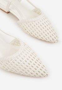 Born2be - Białe Sandały Ozdobione Plecionką Melorah. Okazja: na co dzień. Zapięcie: sprzączka. Kolor: biały. Materiał: jeans. Wzór: aplikacja. Styl: casual, elegancki #8