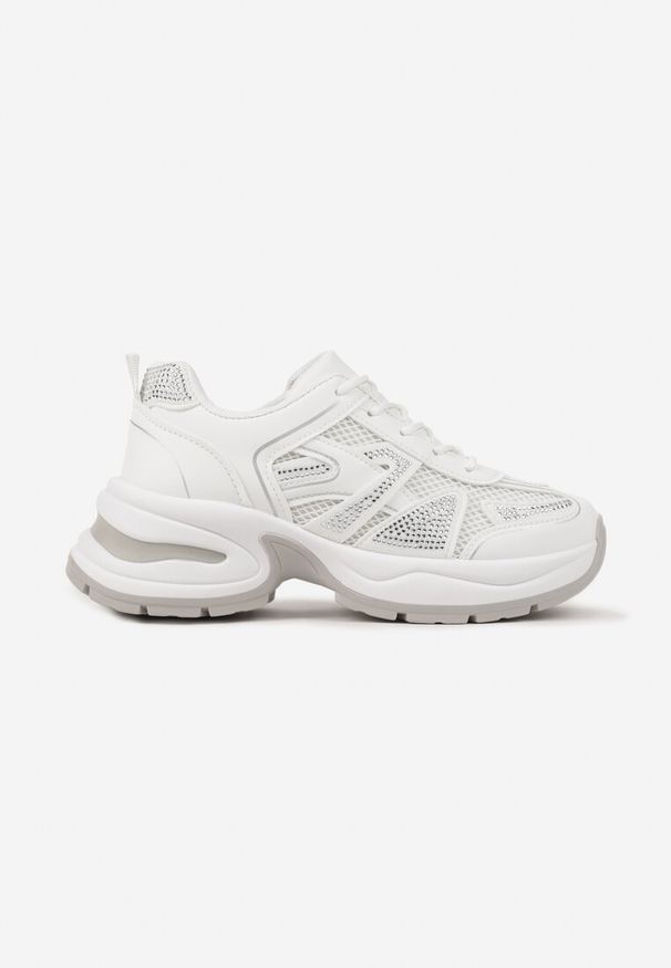 Renee - Białe Sneakersy Zdobione Cyrkoniami na Podeszwie z Tłoczeniami Raviora. Kolor: biały. Materiał: jeans. Wzór: aplikacja