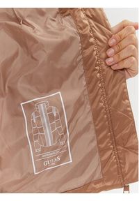 Guess Kurtka zimowa Lucia W3BL19 WEX12 Brązowy Regular Fit. Kolor: brązowy. Materiał: syntetyk. Sezon: zima #6